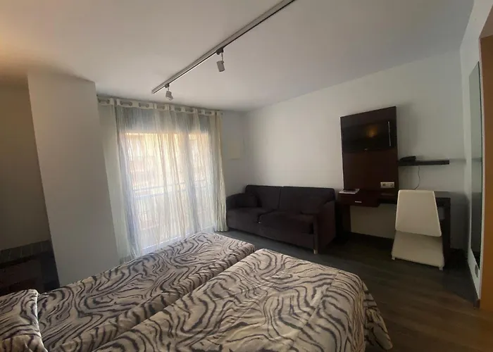 Hotel 9 Sant Antoni Only Adults